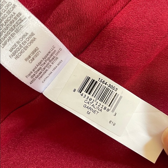 Dress the Population Catalina Red V-Neck Fit & Flare Dress M EUC Pockets - Picture 9 of 10